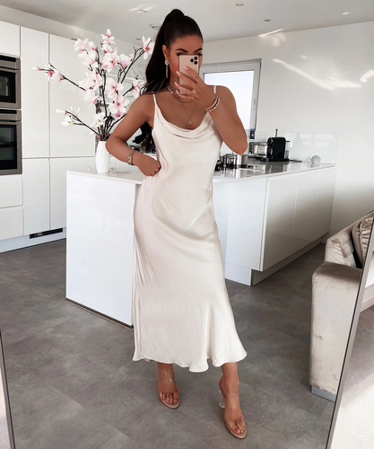 Robe Longue Beige