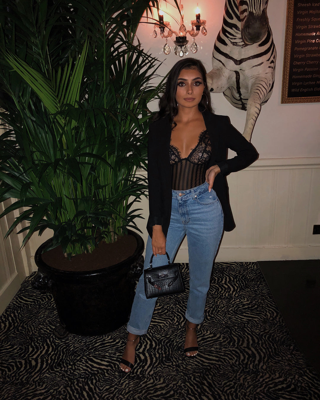 Look avec body dentelle outlet