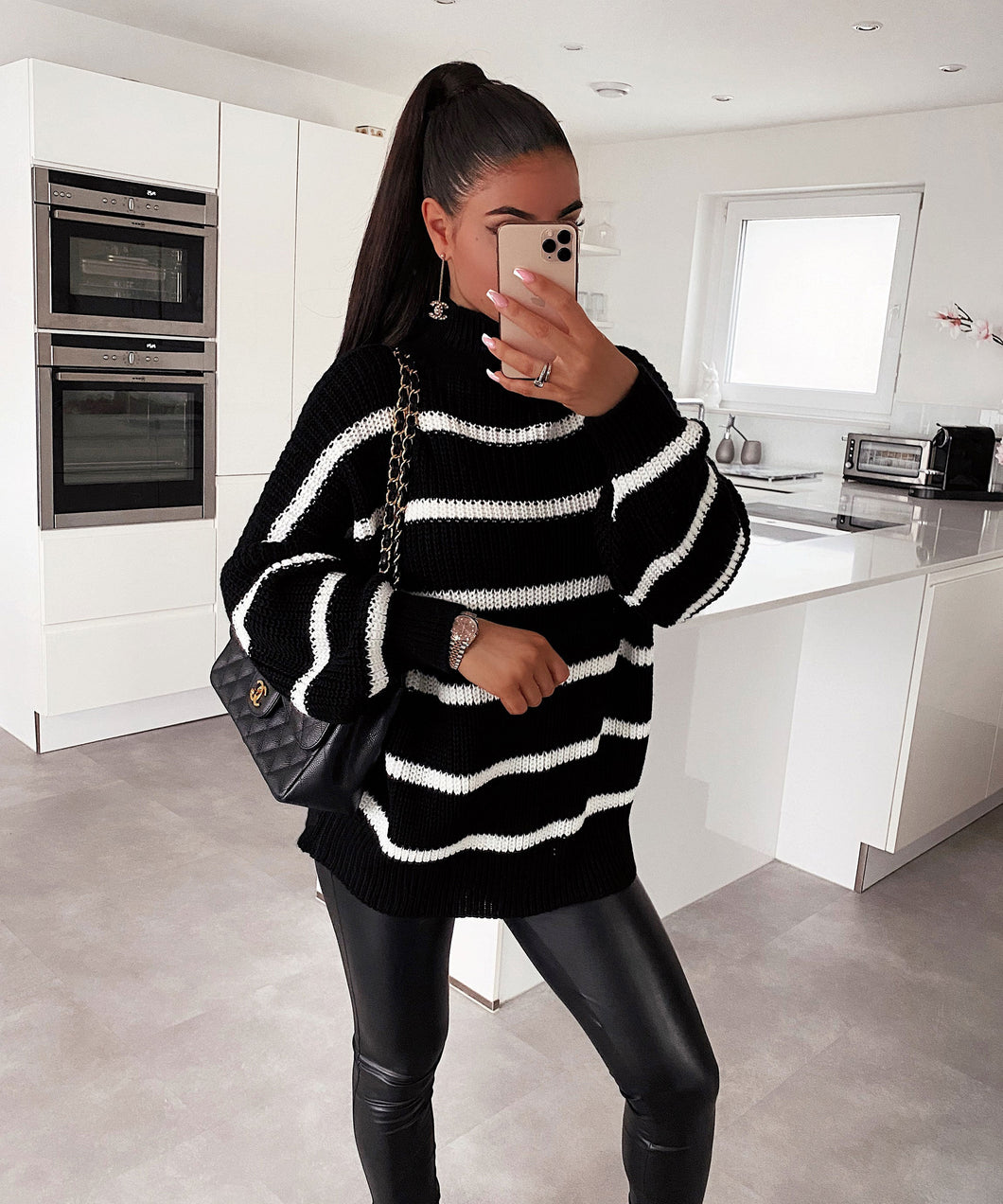 Pull Rayures Black